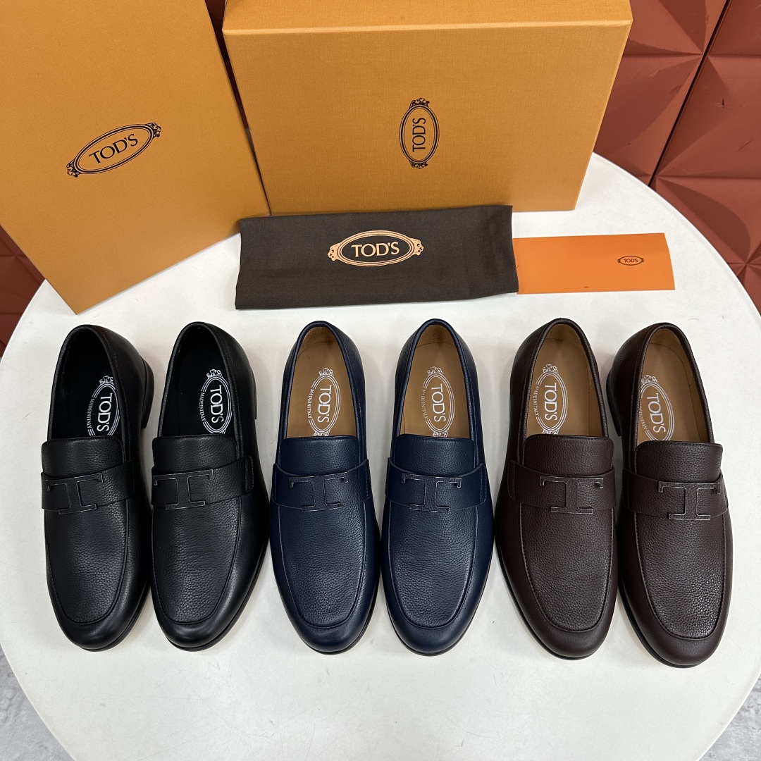 💋💍TOD*S 新品  托德-斯  皮革五金扣乐福鞋  官方   7,600   本款乐福鞋以柔软荔枝纹