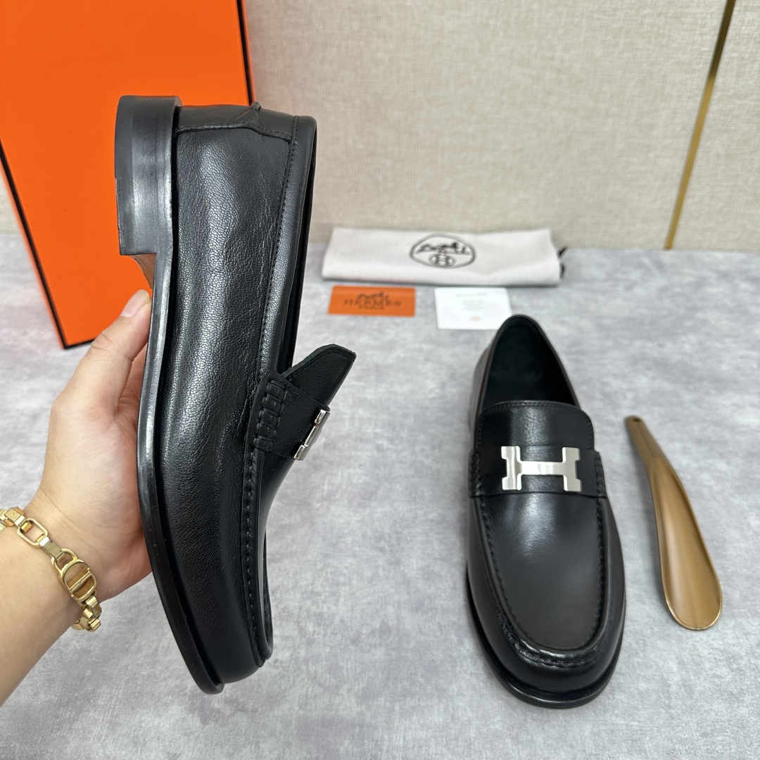 💋💍 H家  爱马-仕 新品Destin乐福鞋  官方 12.360  新款男士便鞋上🆕   一脚蹬套脚