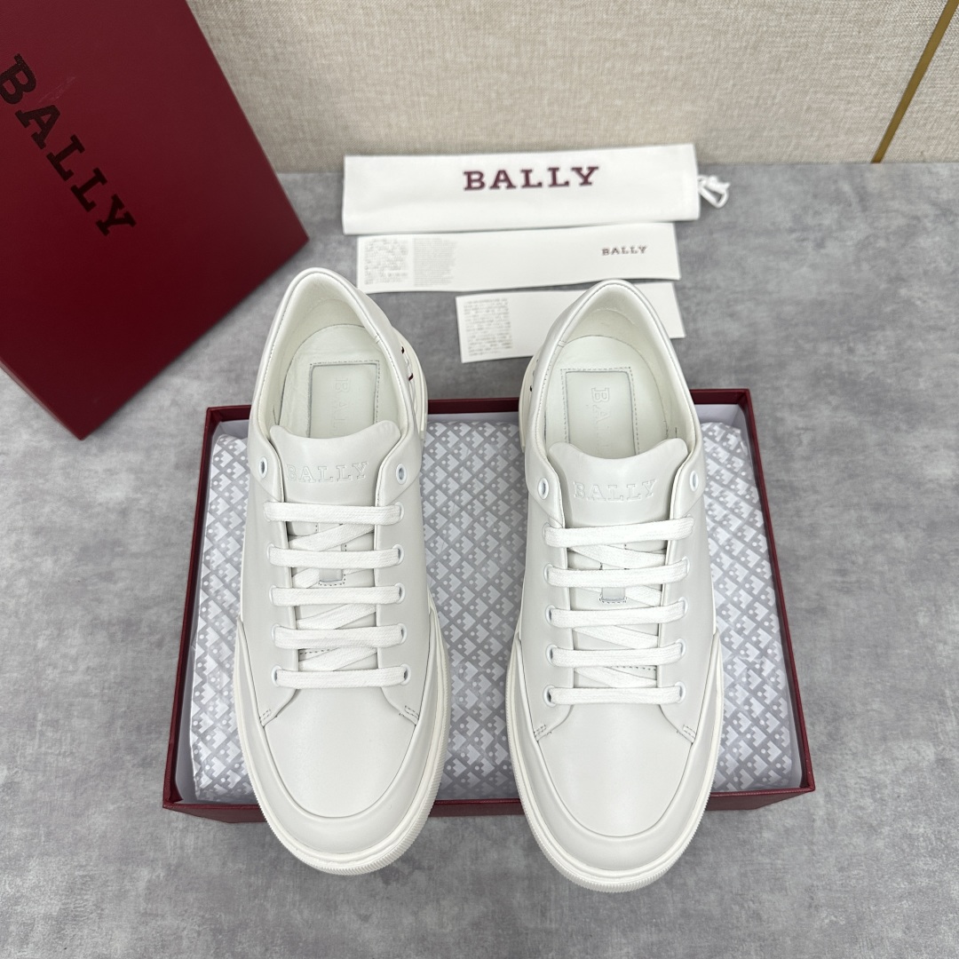💋💍BL家 新款 巴-利 厚底运动鞋 厚底3.5厘米 轻便大底上脚一点也不厚重 非常轻便 采用进口牛皮打