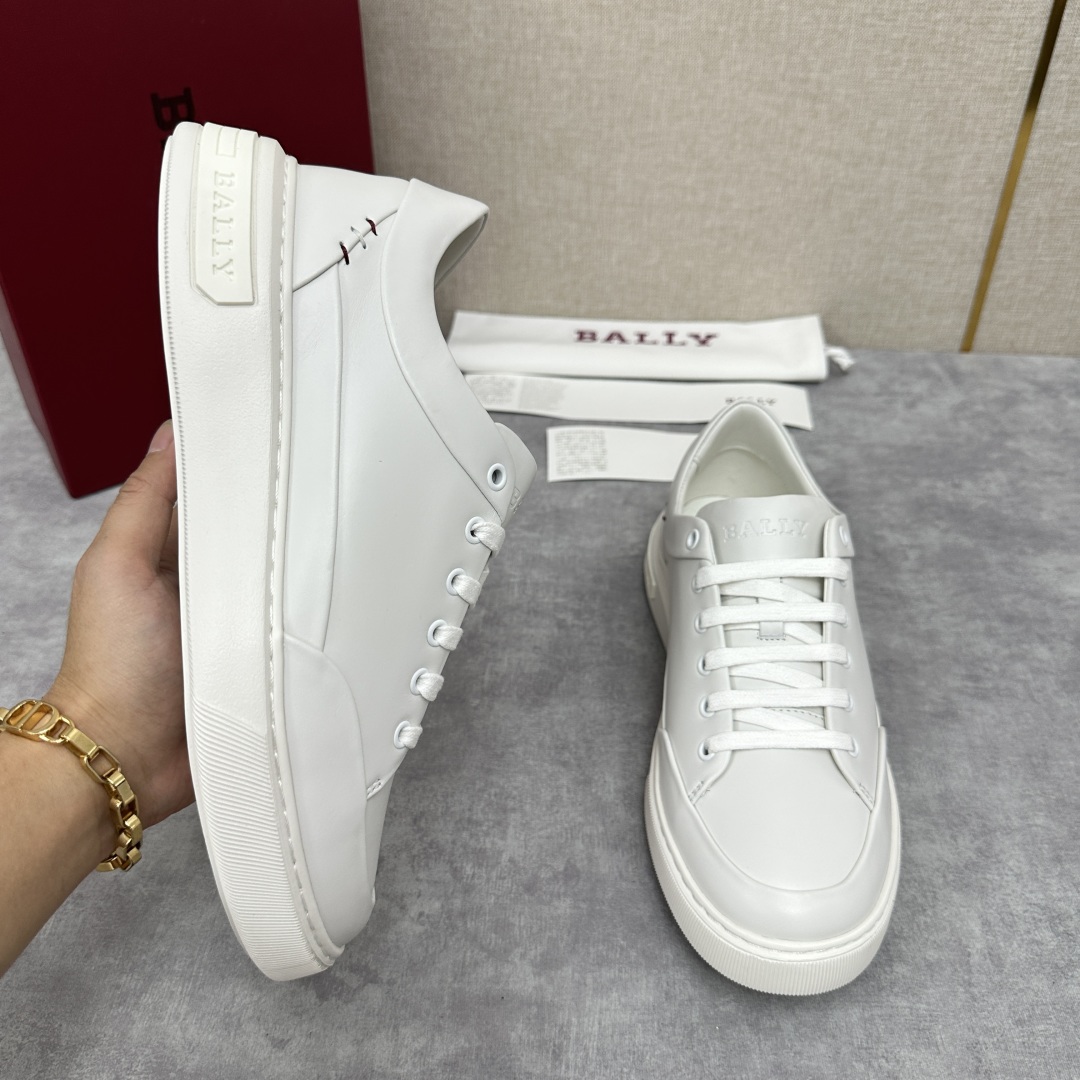 💋💍BL家 新款 巴-利 厚底运动鞋 厚底3.5厘米 轻便大底上脚一点也不厚重 非常轻便 采用进口牛皮打
