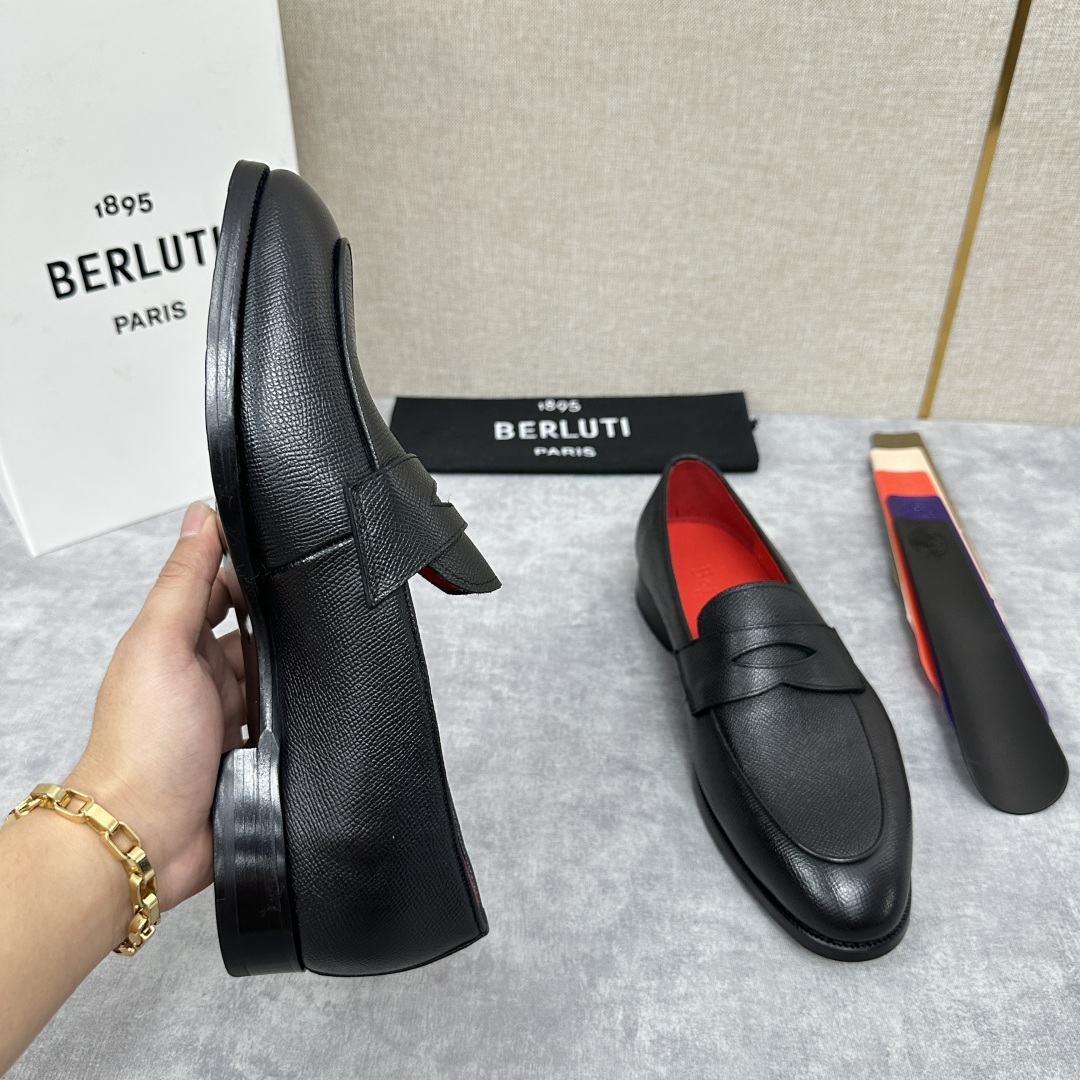 💋💍Berlut* 布鲁提  新款男士手工擦色乐福鞋皮鞋出货 ，渠道精品，一脚蹬简便款司机鞋 甄选优质进