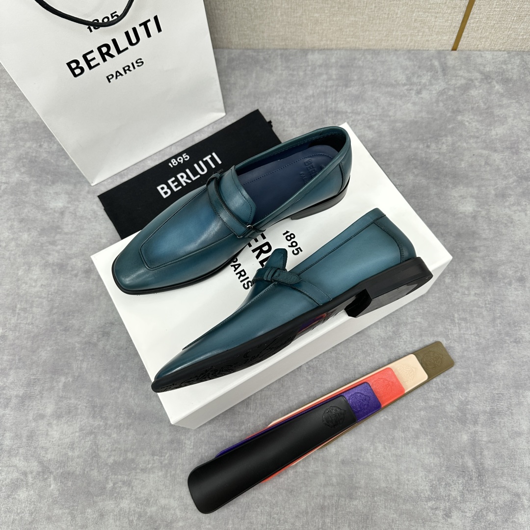 💋💍新品布鲁-提，berlut*初代Lorenzo小牛皮横带乐福鞋，经典布雷克结构法，柔软光面小牛皮胚古