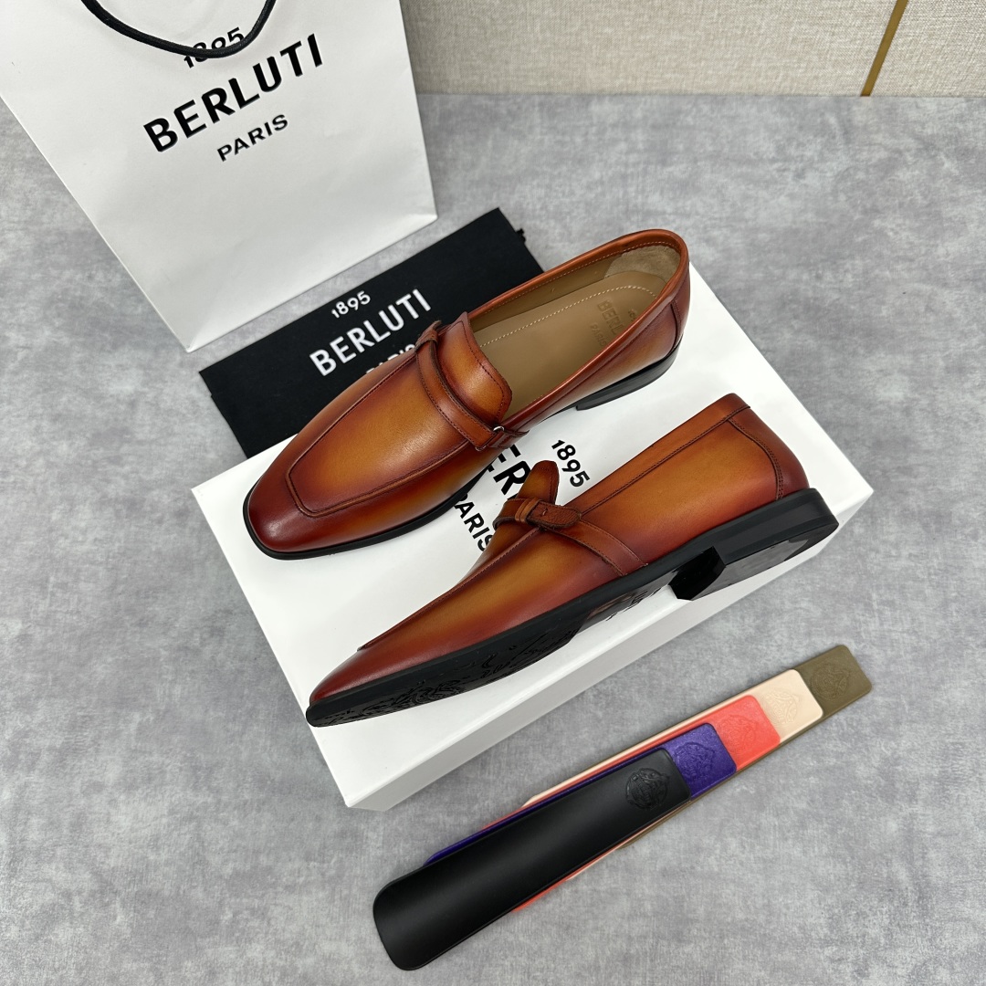 💋💍新品布鲁-提，berlut*初代Lorenzo小牛皮横带乐福鞋，经典布雷克结构法，柔软光面小牛皮胚古