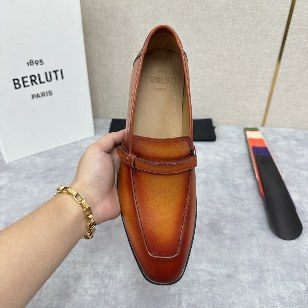 💋💍新品布鲁-提，berlut*初代Lorenzo小牛皮横带乐福鞋，经典布雷克结构法，柔软光面小牛皮胚古