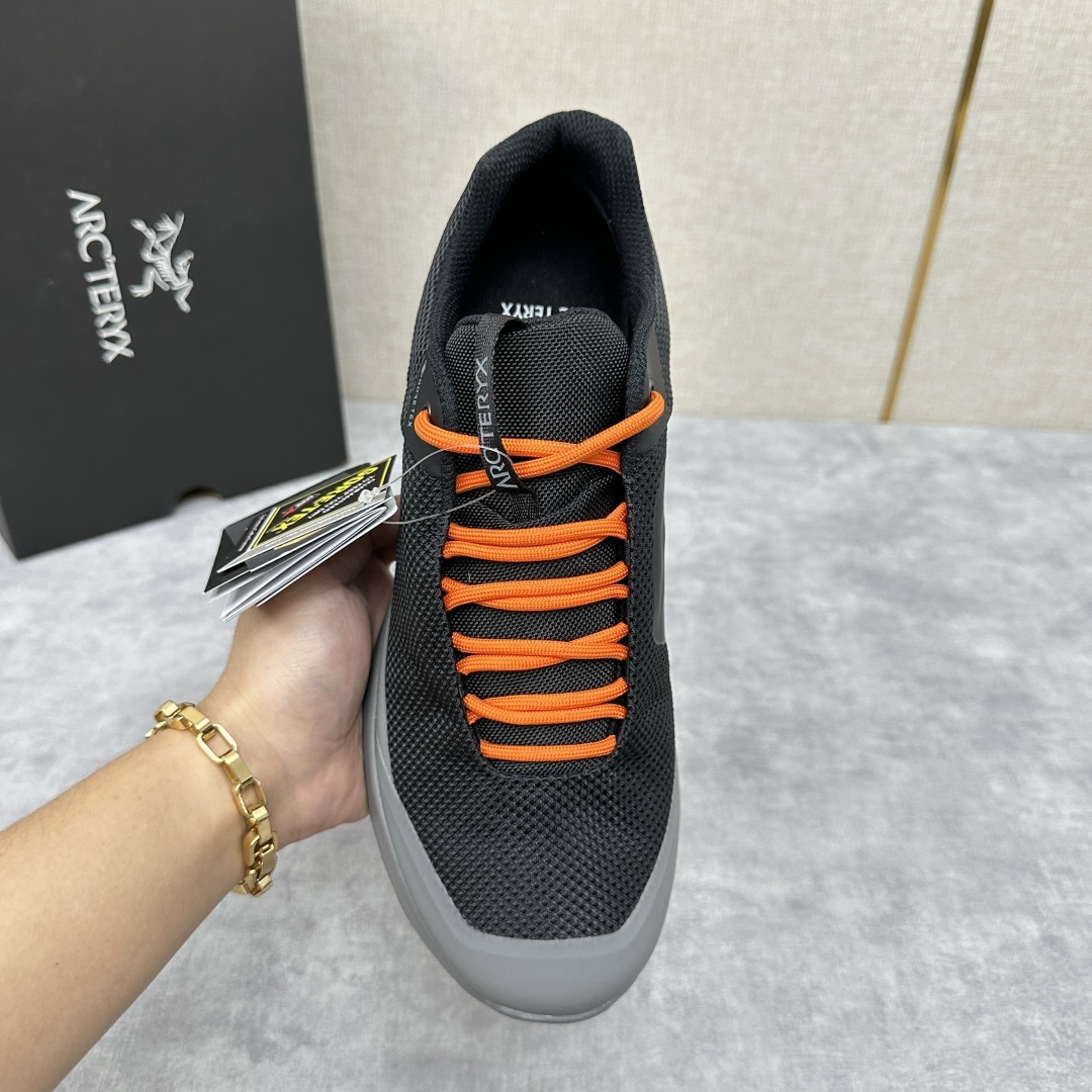 💋💍始祖*鸟 Arc'teryx 新品发布 Kopec GTX 新款男士户外徒步跑鞋 这款运
