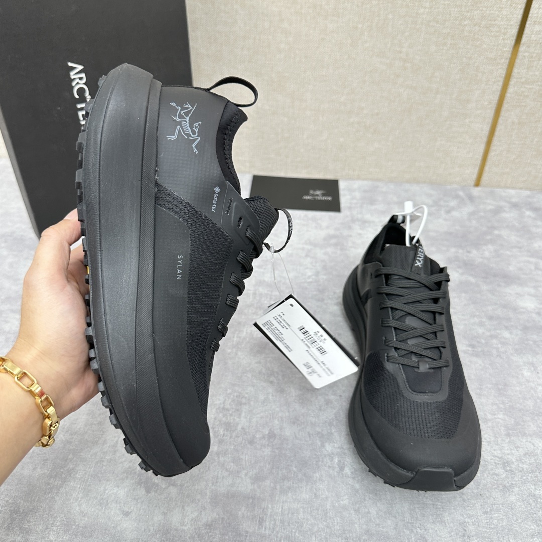 💋💍始祖*鸟 Arc'teryx 新品发布 Kopec GTX 新款男士户外徒步跑鞋 这款运