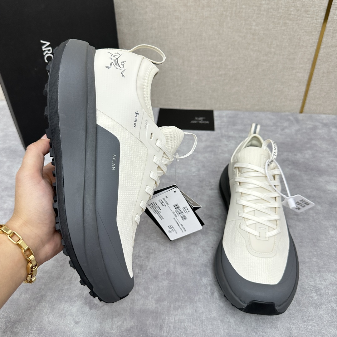 💋💍始祖*鸟 Arc'teryx 新品发布 Kopec GTX 新款男士户外徒步跑鞋 这款运