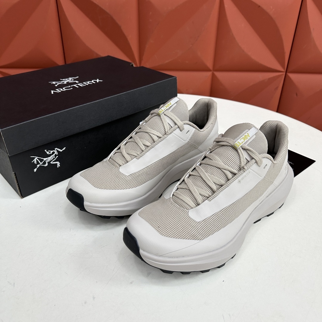 💋💍始祖*鸟 Arc'teryx 新品发布 Kopec GTX 新款男士户外徒步跑鞋 这款运