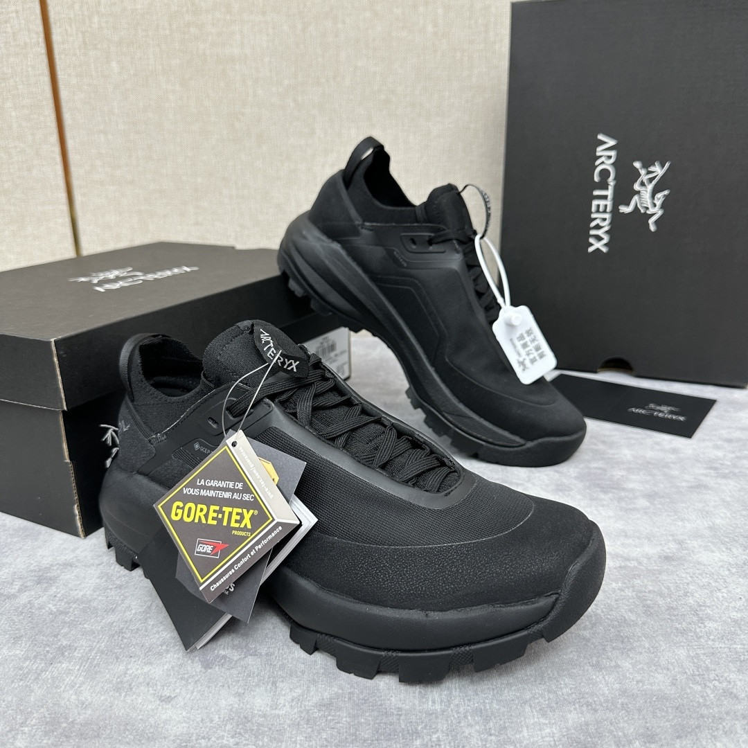 💋💍始祖*鸟 Arc'teryx 新品发布 Kopec GTX 新款男士户外徒步跑鞋 这款运