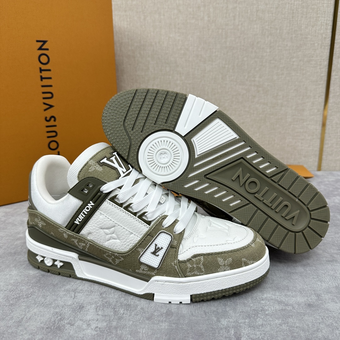 💋💍 L 家TRAINER 👫情侣👫运动鞋抢先发售  作为男装艺术总监 Virgi* Abloh 的挚爱