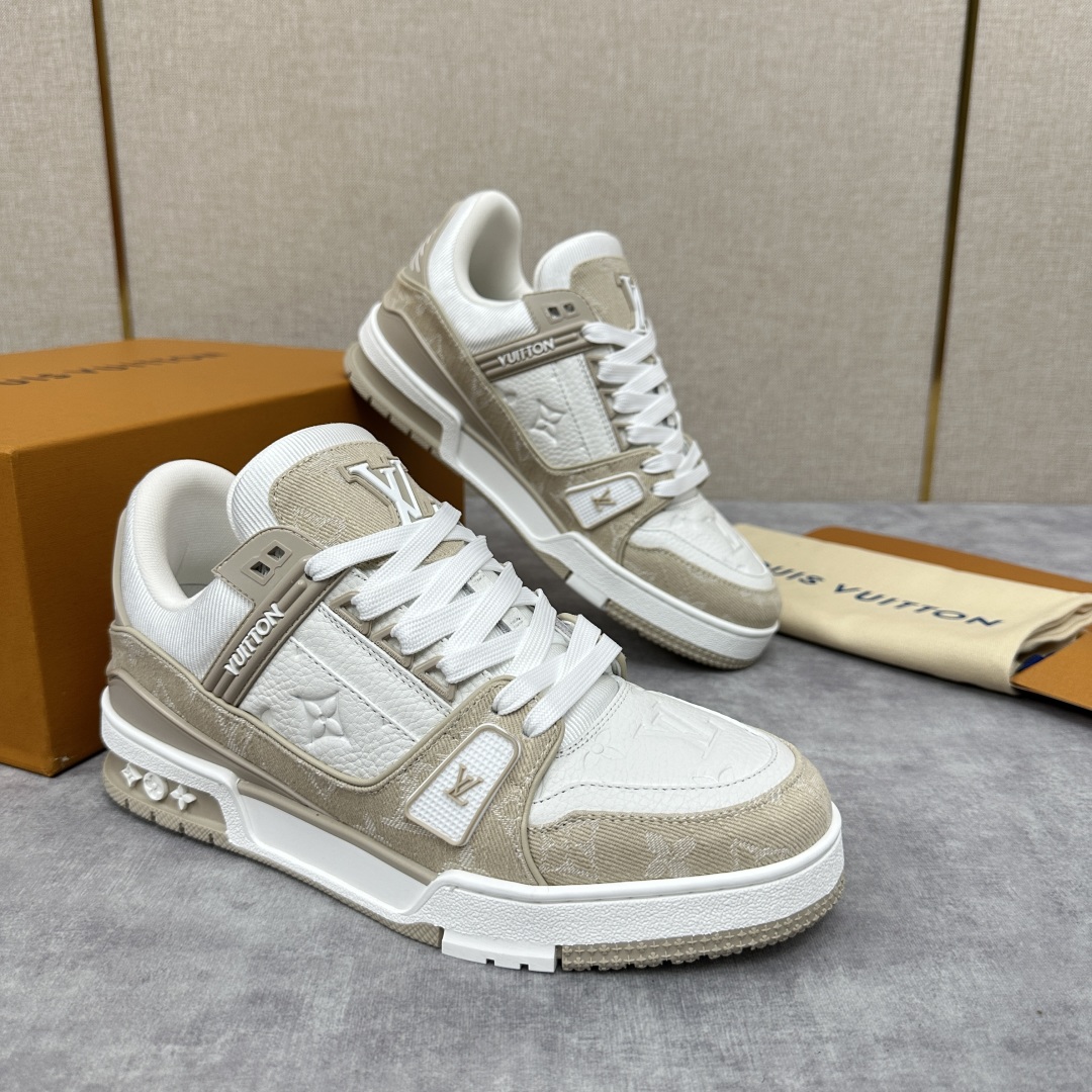 💋💍 L 家TRAINER 👫情侣👫运动鞋抢先发售  作为男装艺术总监 Virgi* Abloh 的挚爱