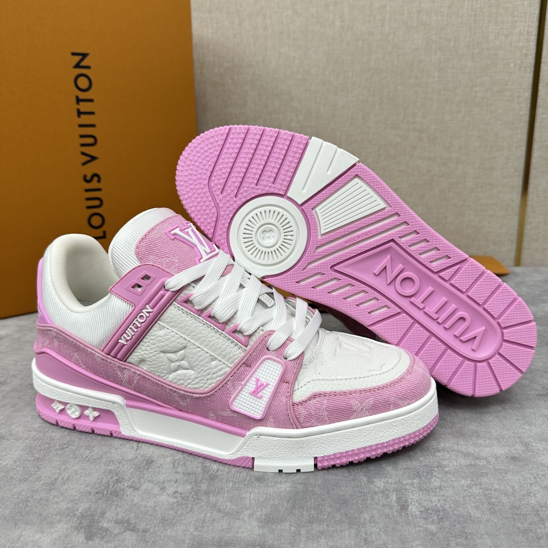 💋💍 L 家TRAINER 👫情侣👫运动鞋抢先发售  作为男装艺术总监 Virgi* Abloh 的挚爱