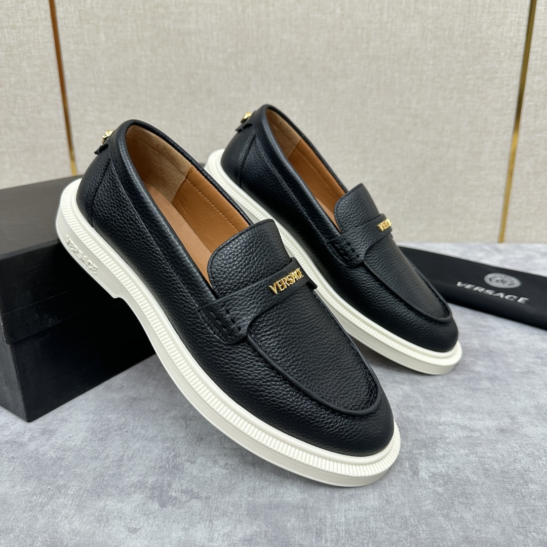 💋💍VS家新品 Versa* 范思-哲 意大利男士休闲乐福鞋上新🆕!这个意大利纯手工鞋履品牌的