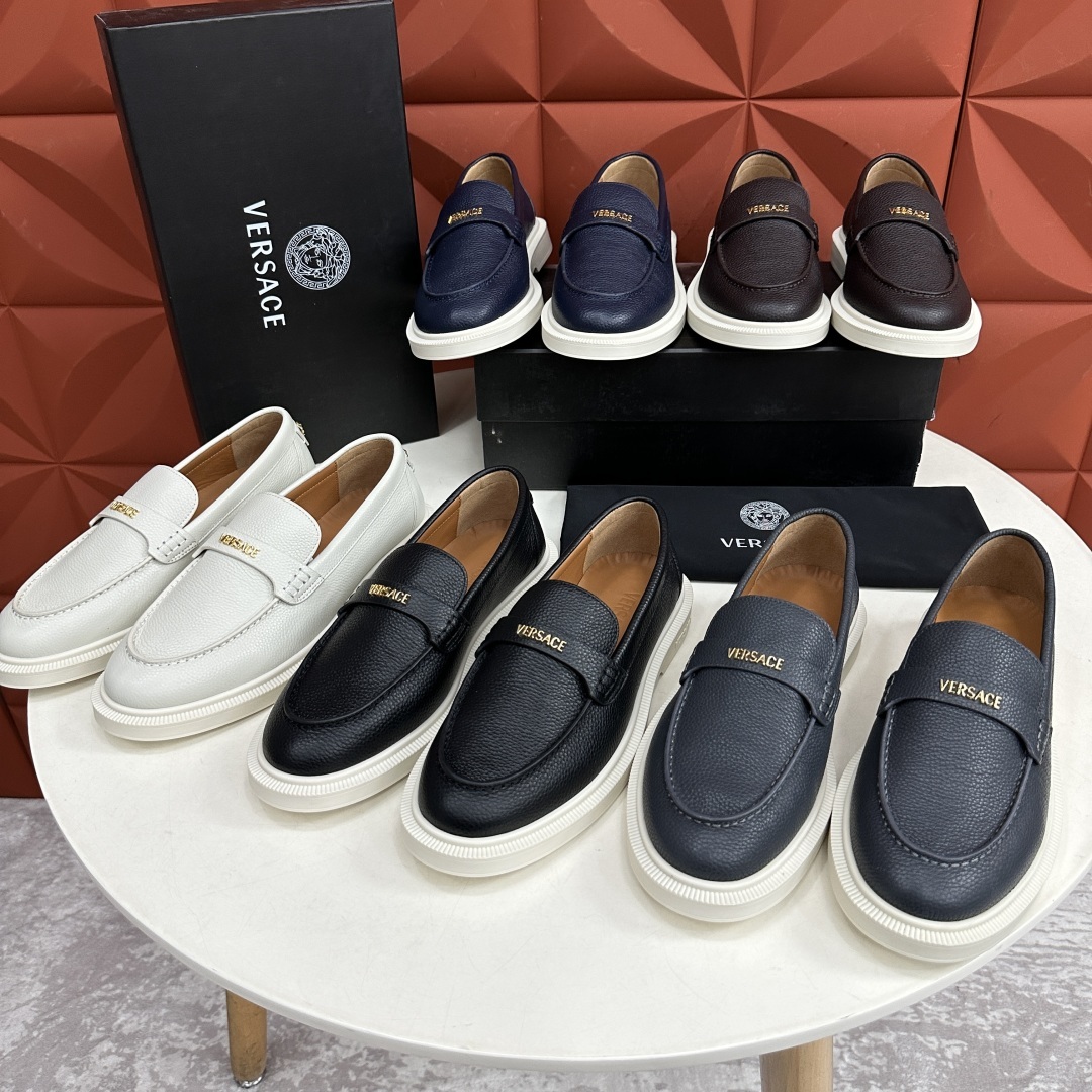 💋💍VS家新品 Versa* 范思-哲 意大利男士休闲乐福鞋上新🆕!这个意大利纯手工鞋履品牌的