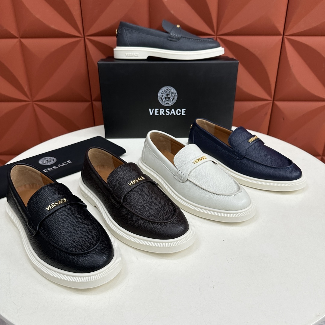 💋💍VS家新品 Versa* 范思-哲 意大利男士休闲乐福鞋上新🆕!这个意大利纯手工鞋履品牌的