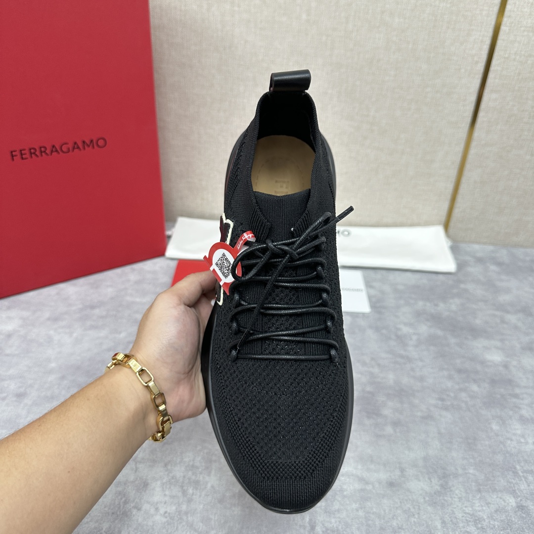 💋 💍SF  菲拉 ** GANCINI 休闲鞋运动鞋系列，厚底休闲鞋可为造型增添一丝时髦的动感活力  