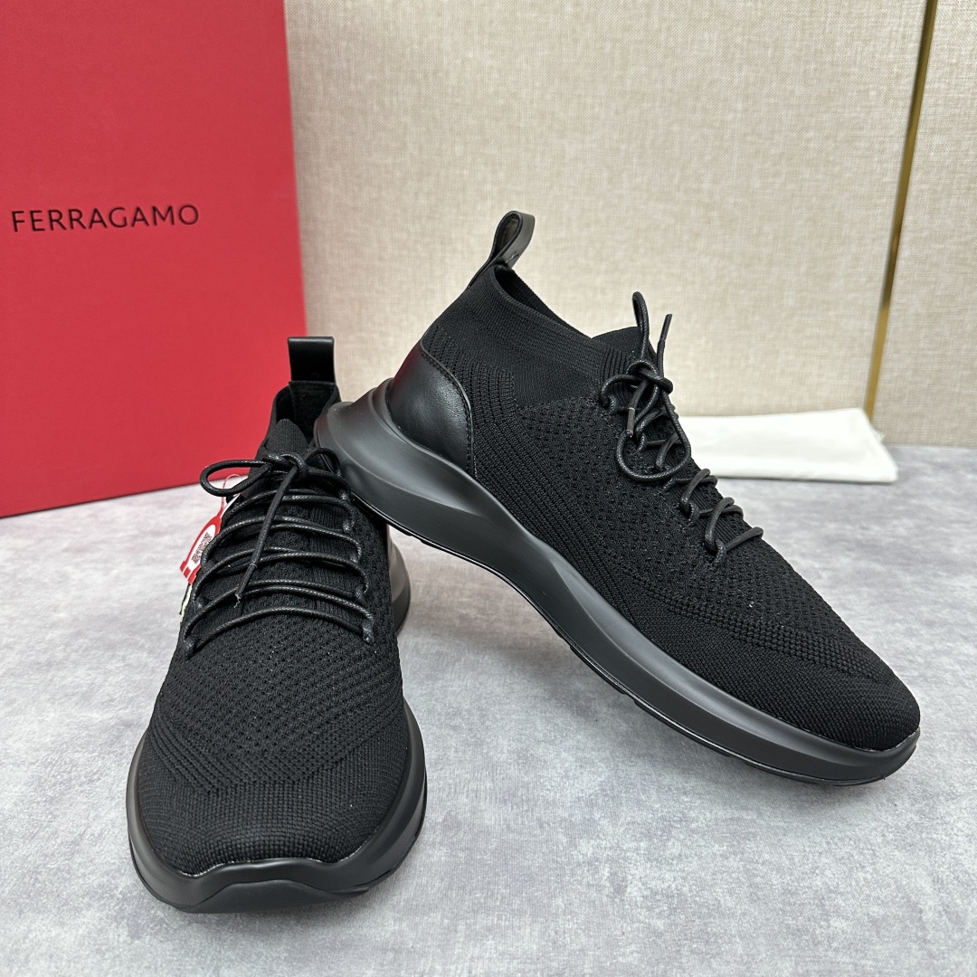 💋 💍SF  菲拉 ** GANCINI 休闲鞋运动鞋系列，厚底休闲鞋可为造型增添一丝时髦的动感活力  
