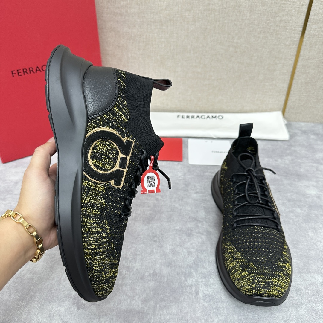 💋 💍SF  菲拉 ** GANCINI 休闲鞋运动鞋系列，厚底休闲鞋可为造型增添一丝时髦的动感活力  