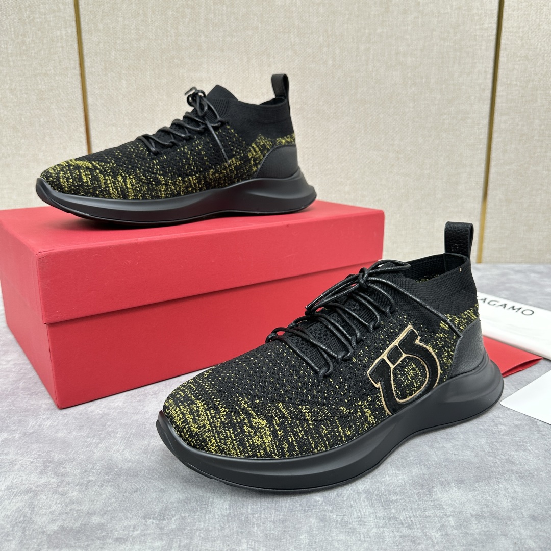 💋 💍SF  菲拉 ** GANCINI 休闲鞋运动鞋系列，厚底休闲鞋可为造型增添一丝时髦的动感活力  