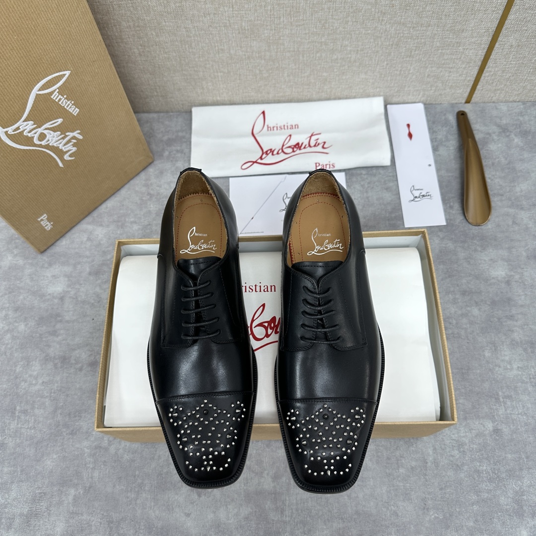 💋💍 CL 新品正装鞋皮鞋  Christia*  Loubouti*  红底鞋  最新推出此款牛津鞋 