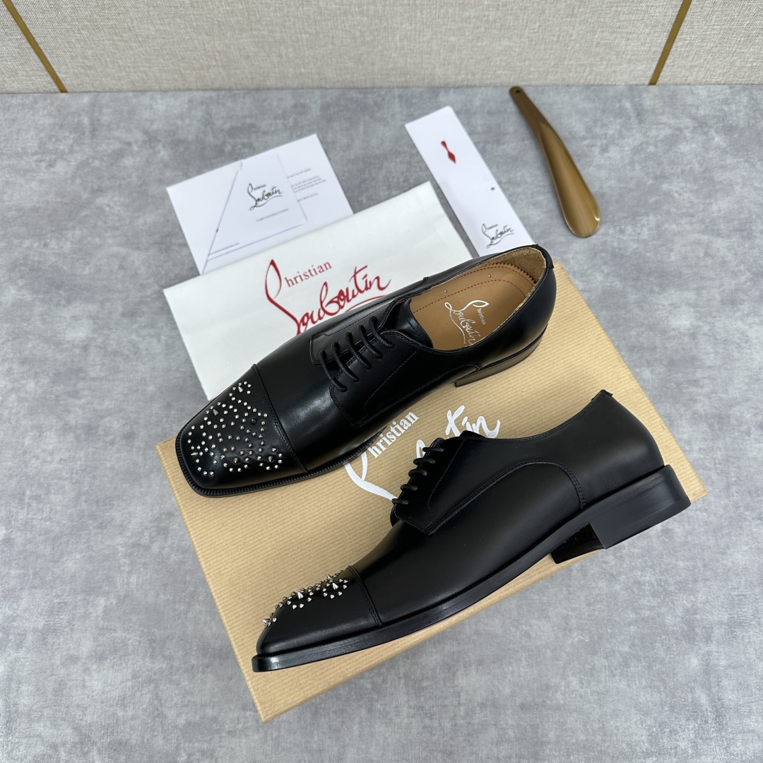 💋💍 CL 新品正装鞋皮鞋  Christia*  Loubouti*  红底鞋  最新推出此款牛津鞋 