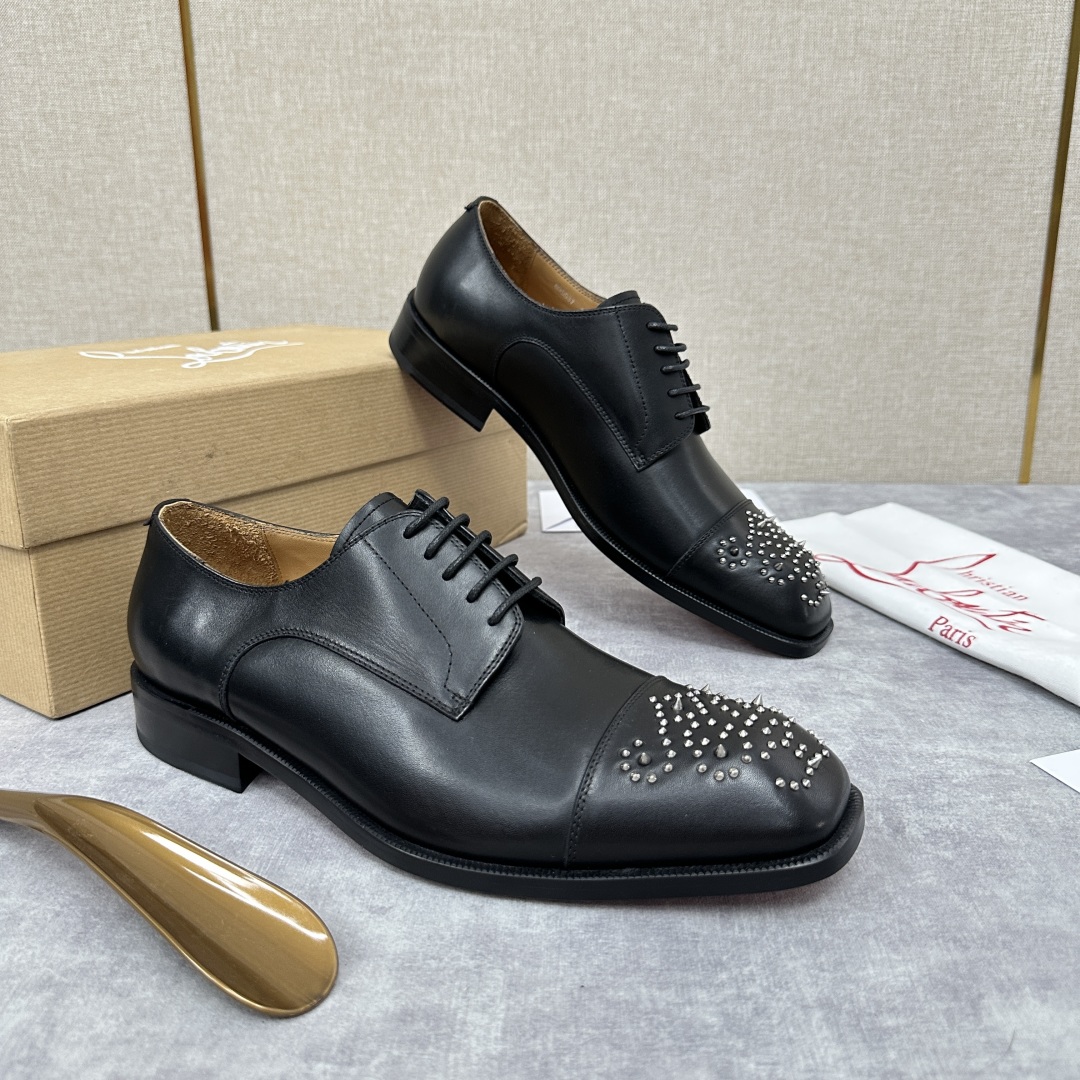 💋💍 CL 新品正装鞋皮鞋  Christia*  Loubouti*  红底鞋  最新推出此款牛津鞋 
