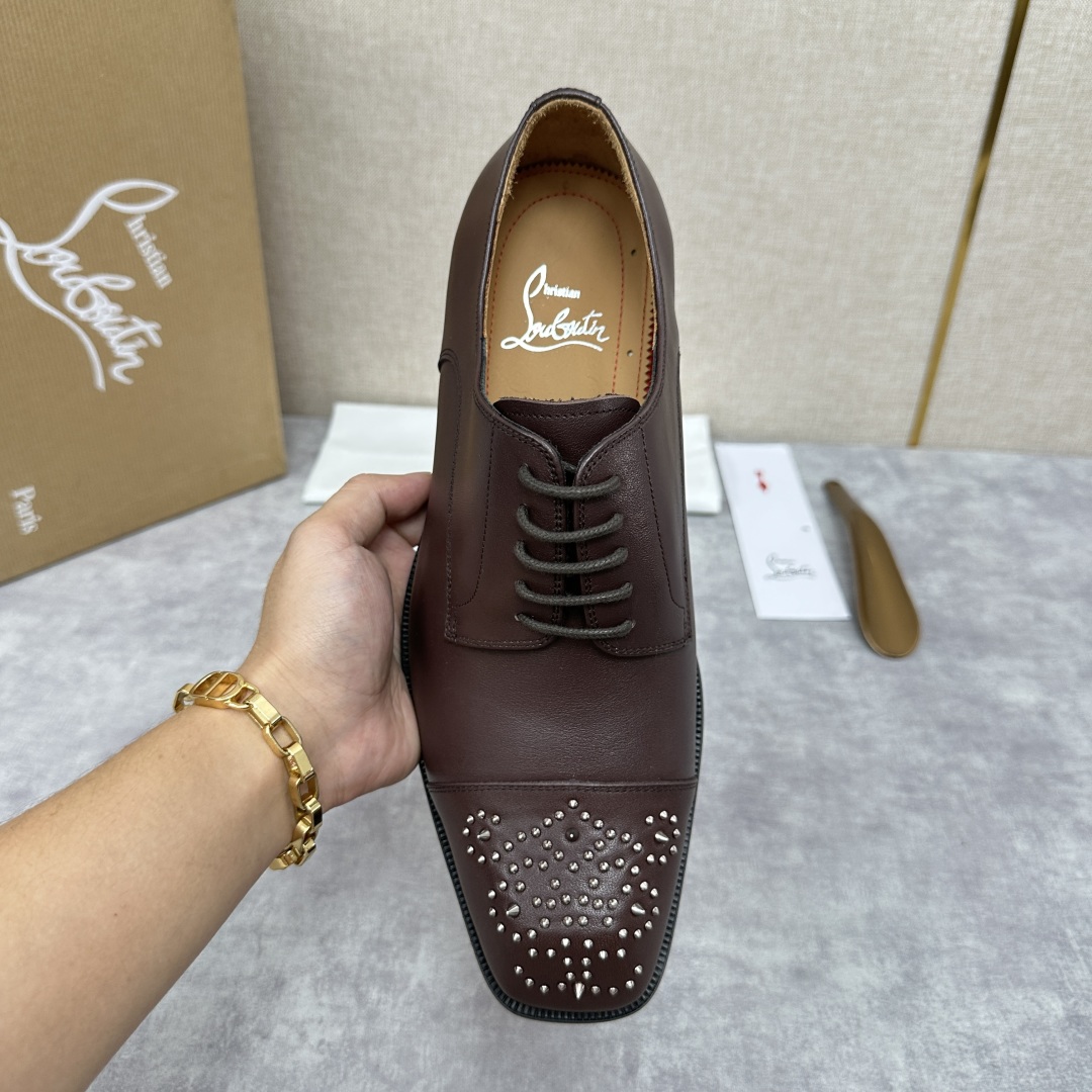 💋💍 CL 新品正装鞋皮鞋  Christia*  Loubouti*  红底鞋  最新推出此款牛津鞋 