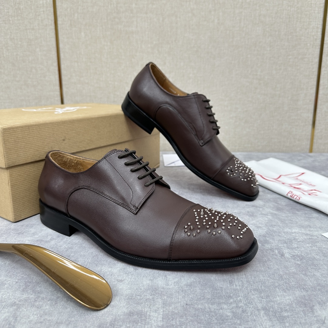 💋💍 CL 新品正装鞋皮鞋  Christia*  Loubouti*  红底鞋  最新推出此款牛津鞋 