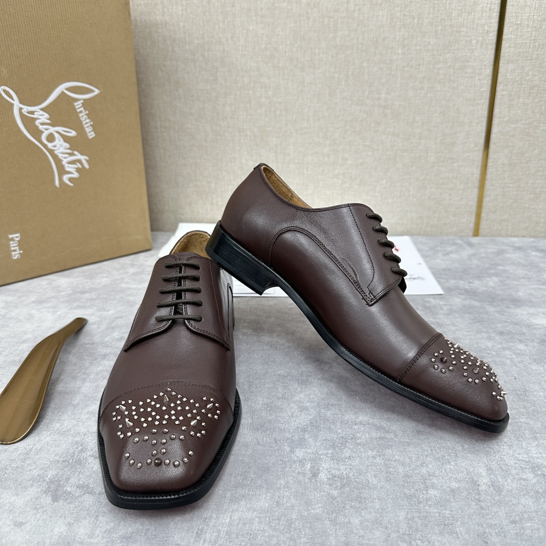 💋💍 CL 新品正装鞋皮鞋  Christia*  Loubouti*  红底鞋  最新推出此款牛津鞋 