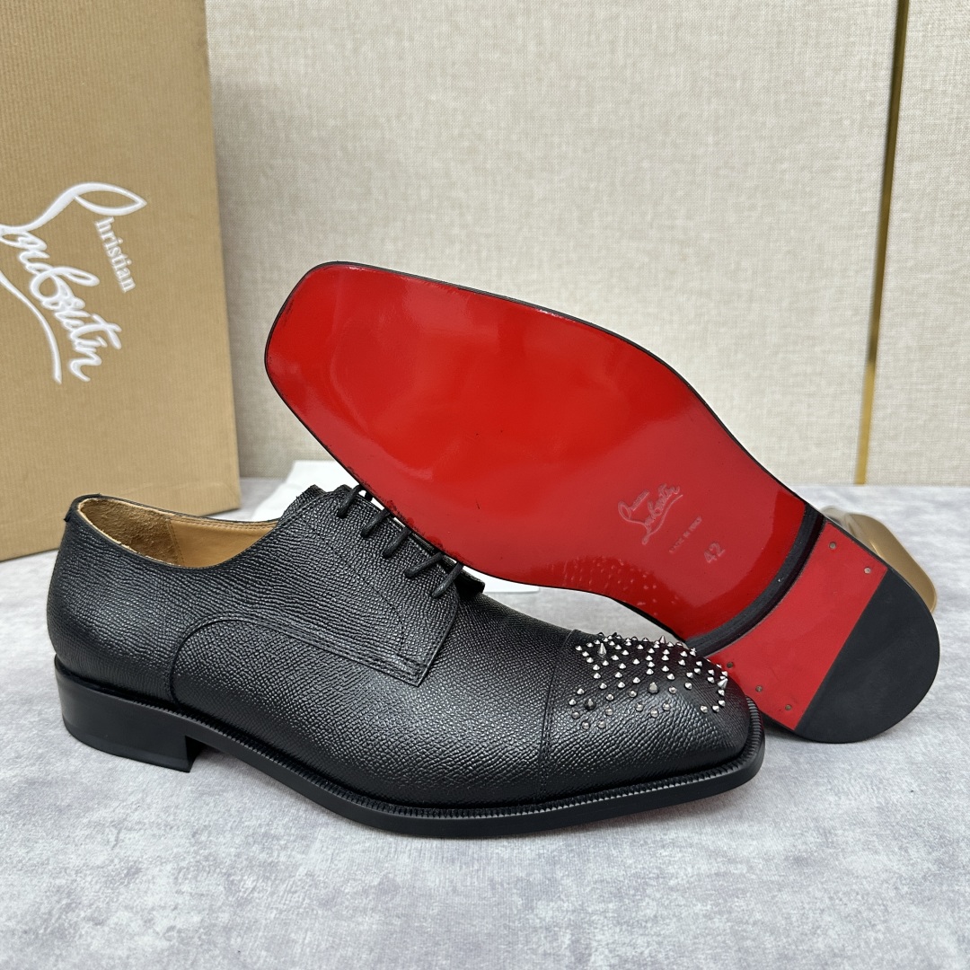 💋💍 CL 新品正装鞋皮鞋  Christia*  Loubouti*  红底鞋  最新推出此款牛津鞋 