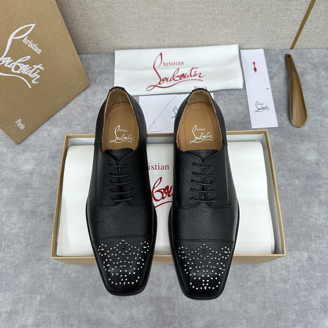 💋💍 CL 新品正装鞋皮鞋  Christia*  Loubouti*  红底鞋  最新推出此款牛津鞋 