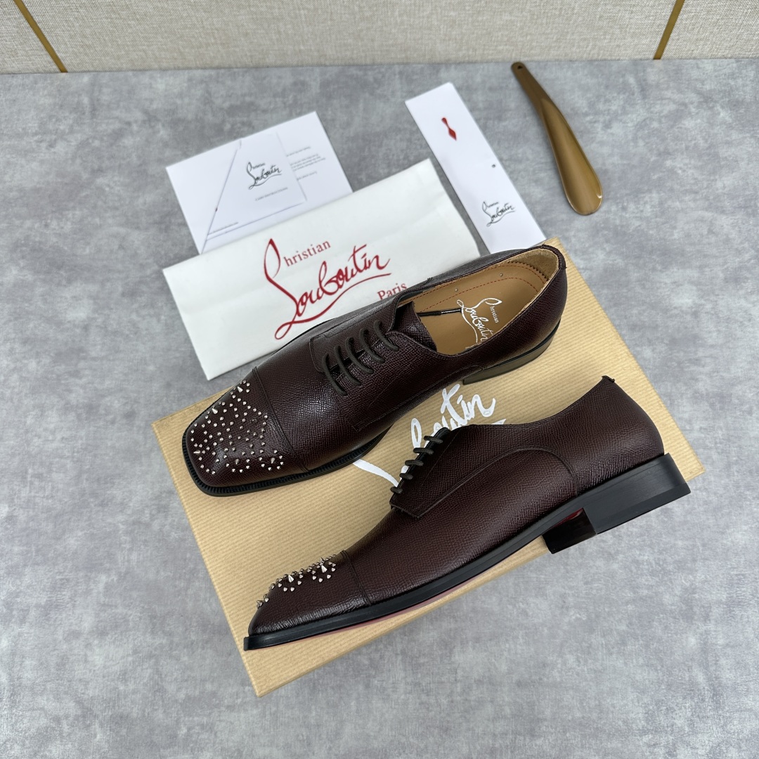 💋💍 CL 新品正装鞋皮鞋  Christia*  Loubouti*  红底鞋  最新推出此款牛津鞋 