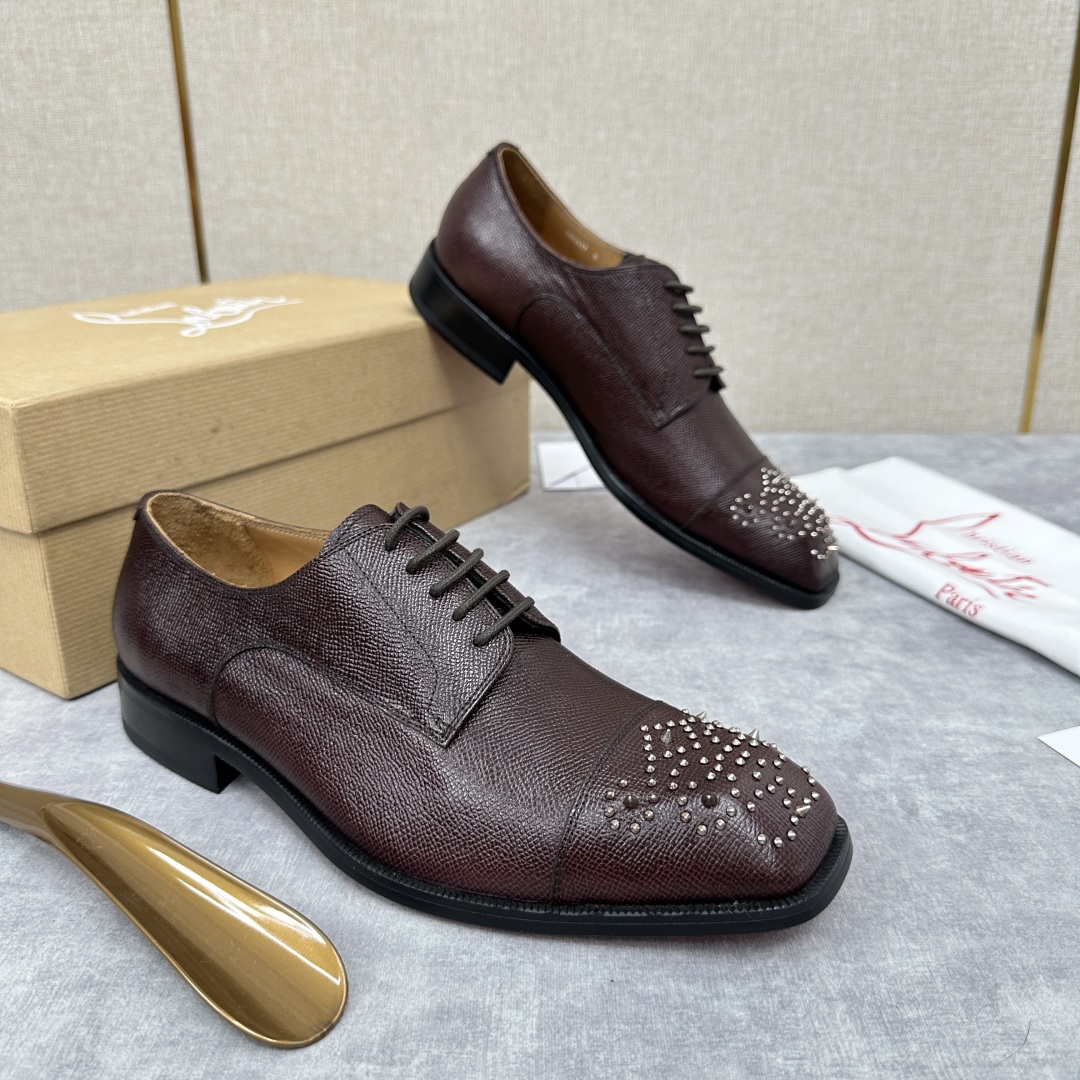 💋💍 CL 新品正装鞋皮鞋  Christia*  Loubouti*  红底鞋  最新推出此款牛津鞋 