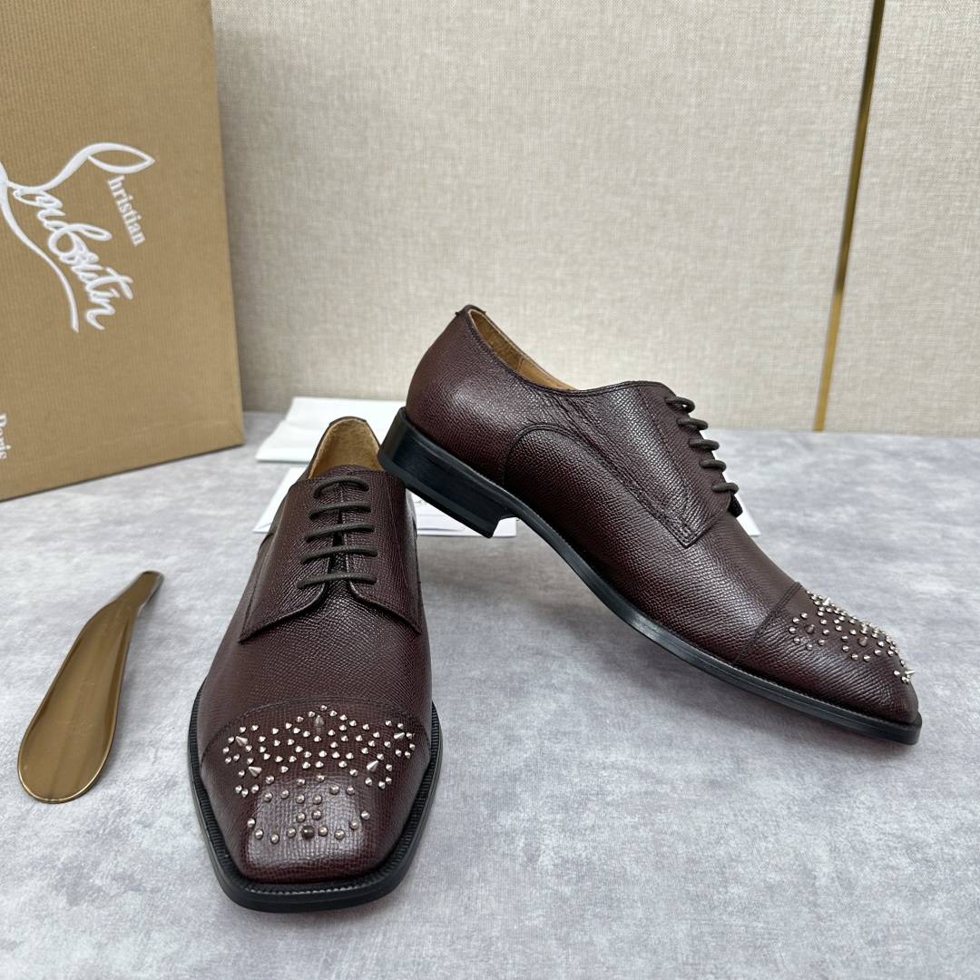 💋💍 CL 新品正装鞋皮鞋  Christia*  Loubouti*  红底鞋  最新推出此款牛津鞋 