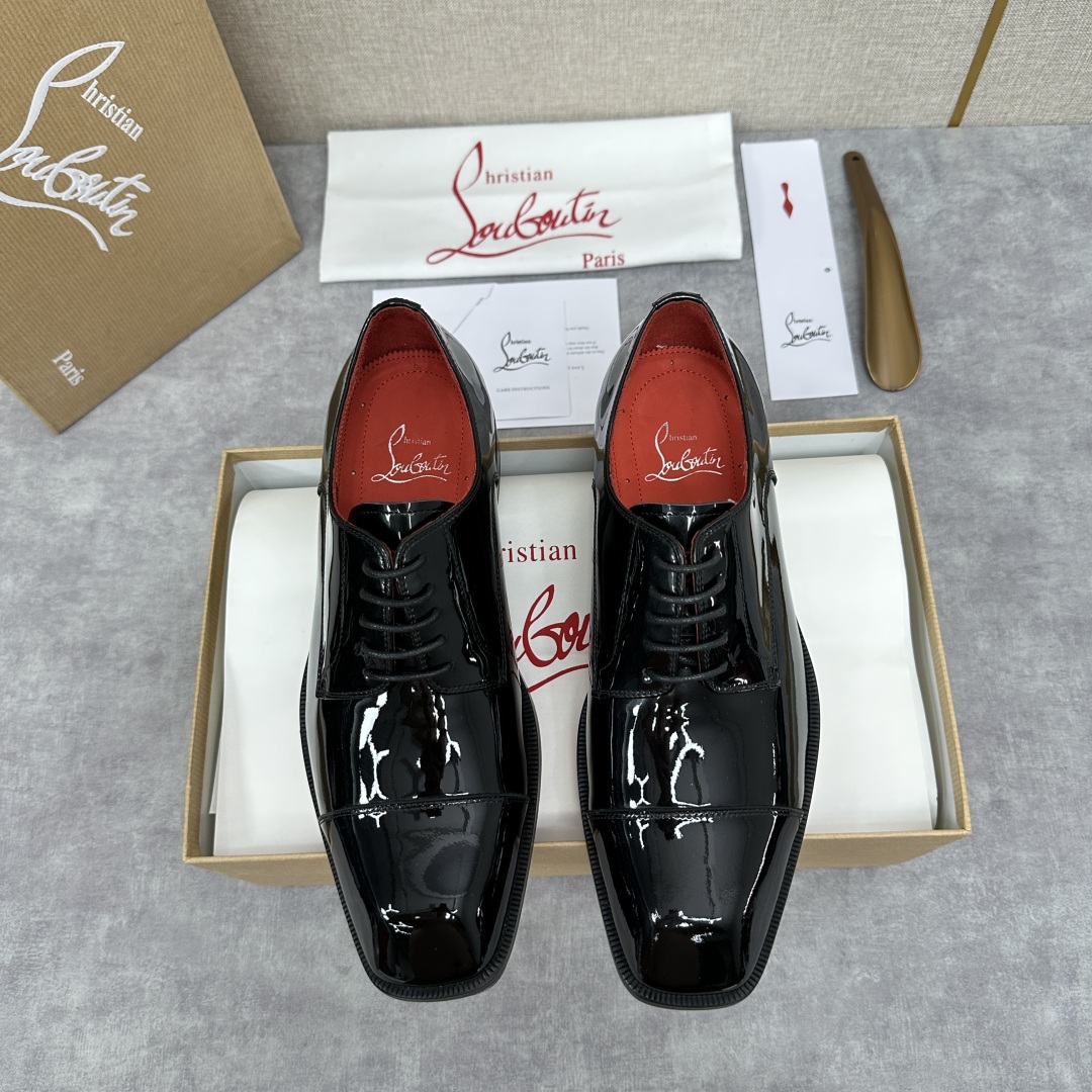 💋💍 CL 新品正装鞋皮鞋  Christia*  Loubouti*  红底鞋  最新推出此款牛津鞋 