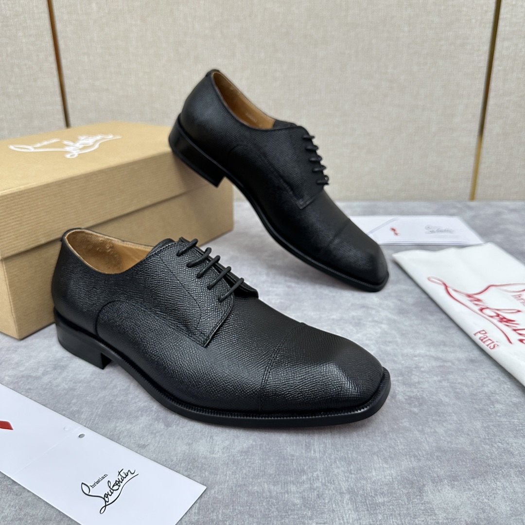 💋💍 CL 新品正装鞋皮鞋  Christia*  Loubouti*  红底鞋  最新推出此款牛津鞋 