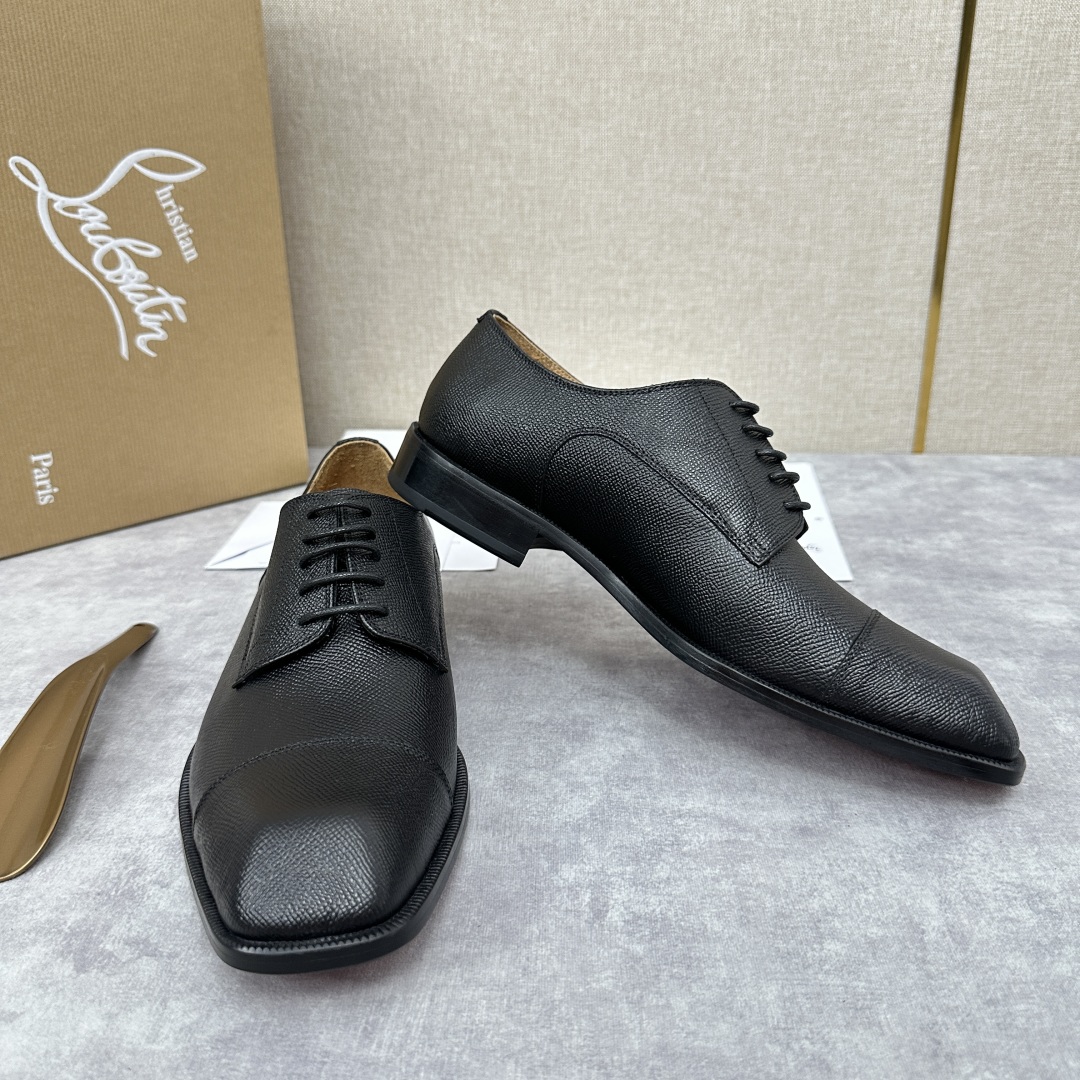 💋💍 CL 新品正装鞋皮鞋  Christia*  Loubouti*  红底鞋  最新推出此款牛津鞋 