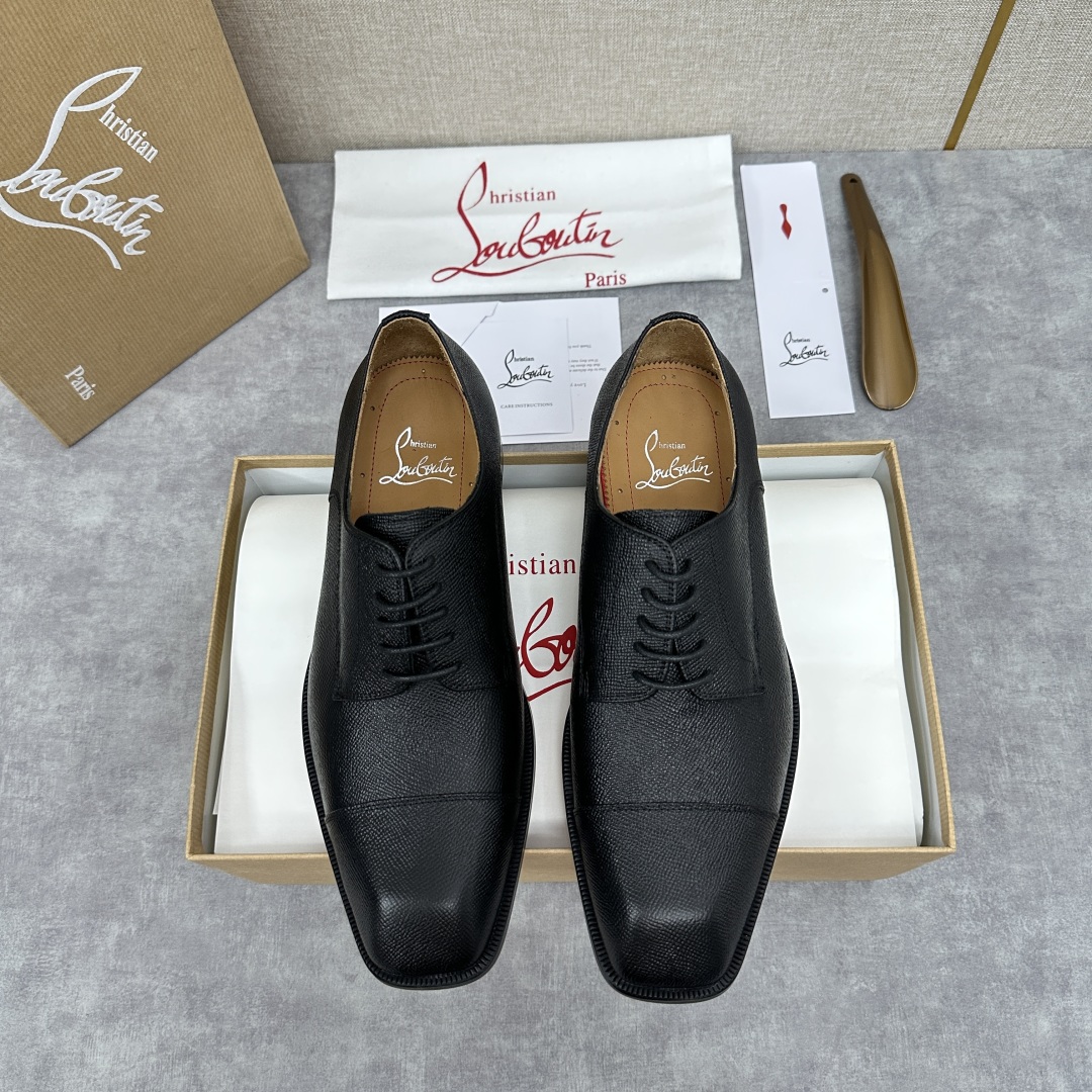 💋💍 CL 新品正装鞋皮鞋  Christia*  Loubouti*  红底鞋  最新推出此款牛津鞋 