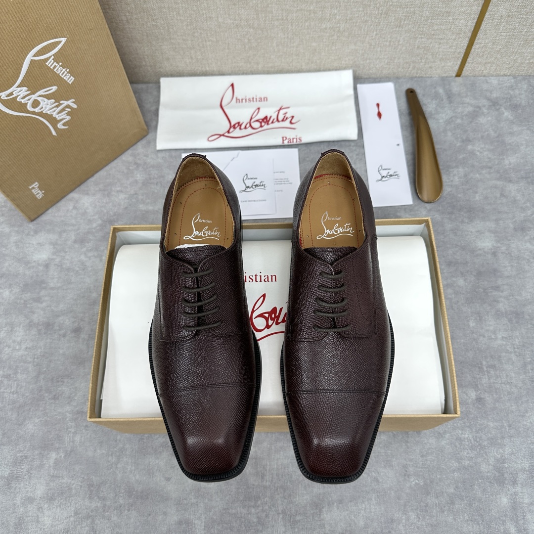 💋💍 CL 新品正装鞋皮鞋  Christia*  Loubouti*  红底鞋  最新推出此款牛津鞋 