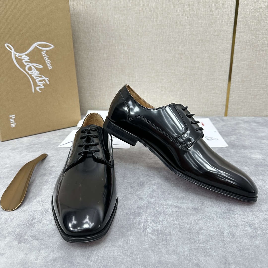 💋💍 CL 新品正装鞋皮鞋  Christia*  Loubouti*  红底鞋  最新推出此款光面牛津