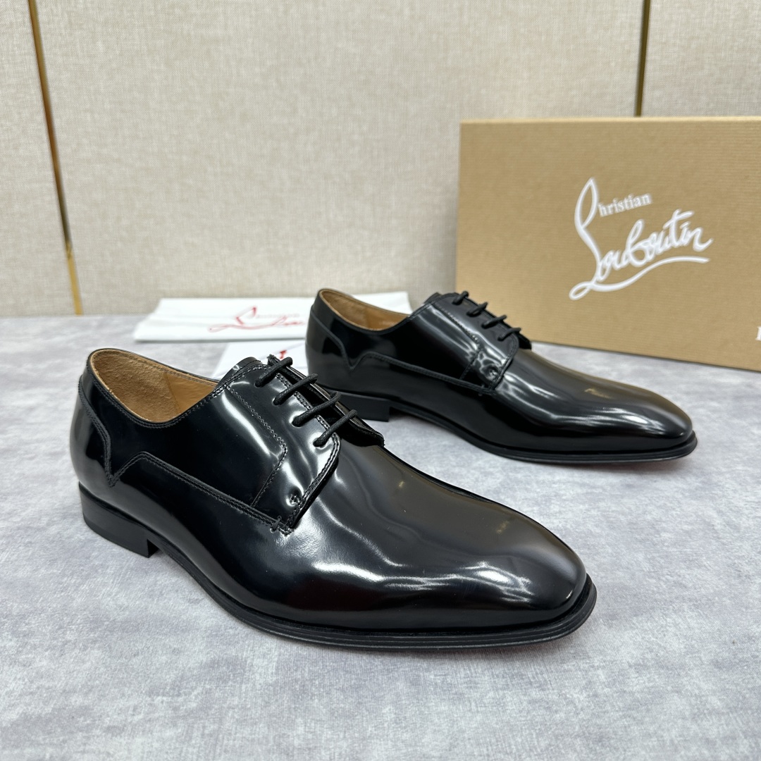 💋💍 CL 新品正装鞋皮鞋  Christia*  Loubouti*  红底鞋  最新推出此款光面牛津