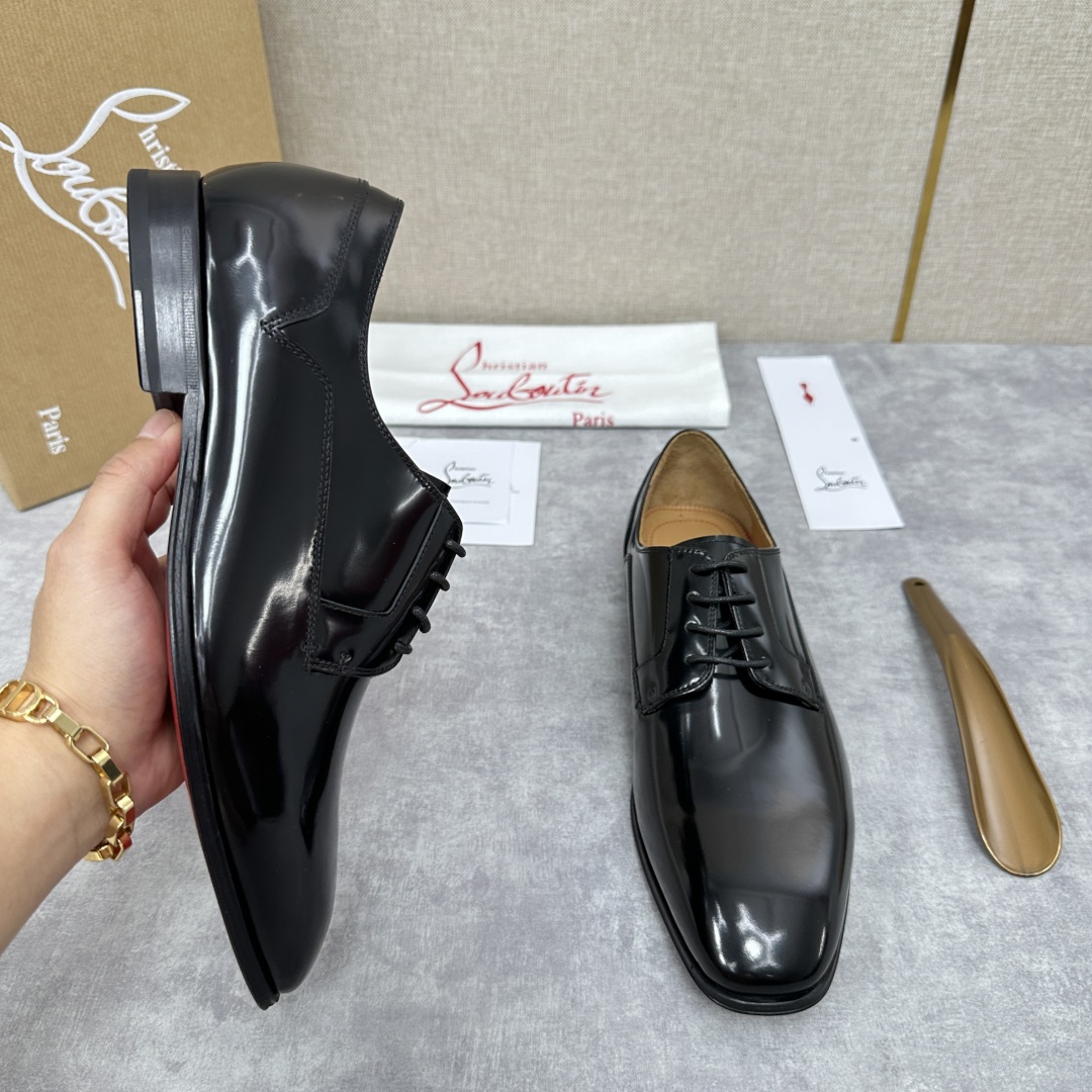 💋💍 CL 新品正装鞋皮鞋  Christia*  Loubouti*  红底鞋  最新推出此款光面牛津