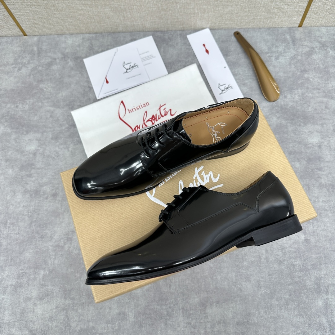 💋💍 CL 新品正装鞋皮鞋  Christia*  Loubouti*  红底鞋  最新推出此款光面牛津