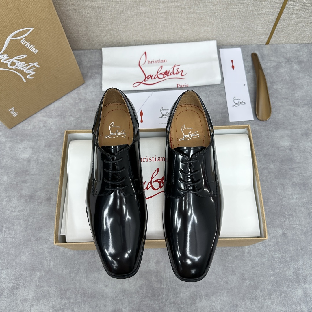 💋💍 CL 新品正装鞋皮鞋  Christia*  Loubouti*  红底鞋  最新推出此款光面牛津