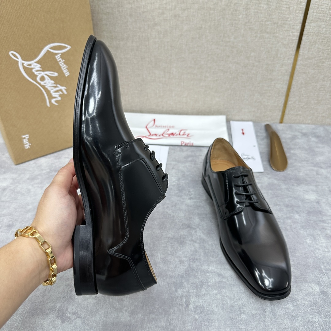 💋💍 CL 新品正装鞋皮鞋  Christia*  Loubouti*  红底鞋  最新推出此款光面牛津