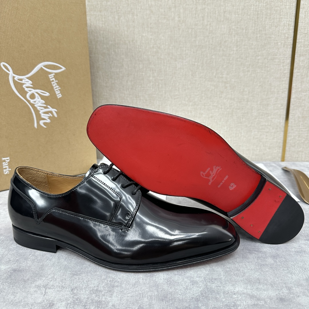 💋💍 CL 新品正装鞋皮鞋  Christia*  Loubouti*  红底鞋  最新推出此款光面牛津