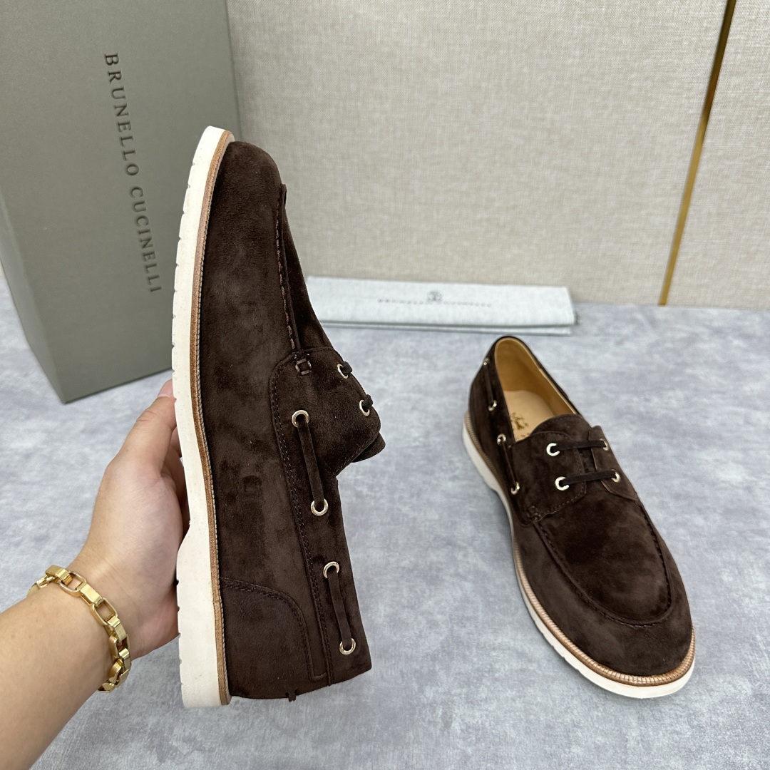 💋💍BC家   新品发售🆕Brunel*o Cucinell*  新款麂皮绒双孔船鞋  面料采用进口反绒