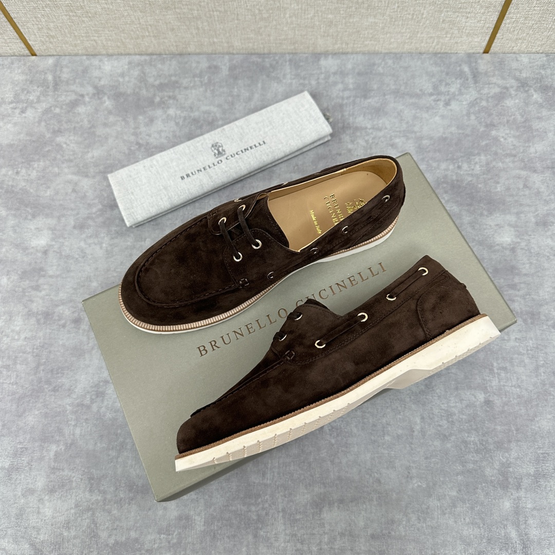 💋💍BC家   新品发售🆕Brunel*o Cucinell*  新款麂皮绒双孔船鞋  面料采用进口反绒