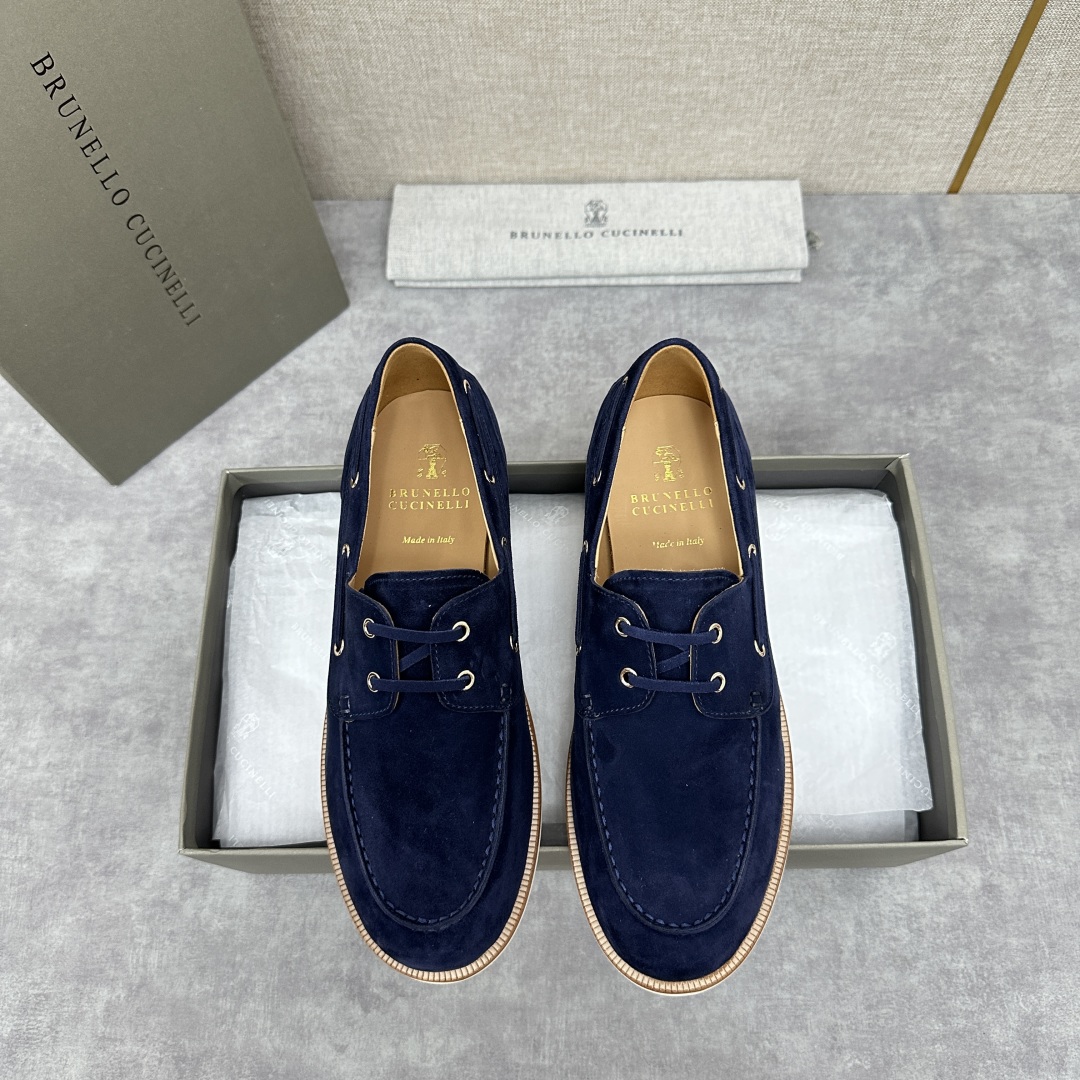 💋💍BC家   新品发售🆕Brunel*o Cucinell*  新款麂皮绒双孔船鞋  面料采用进口反绒