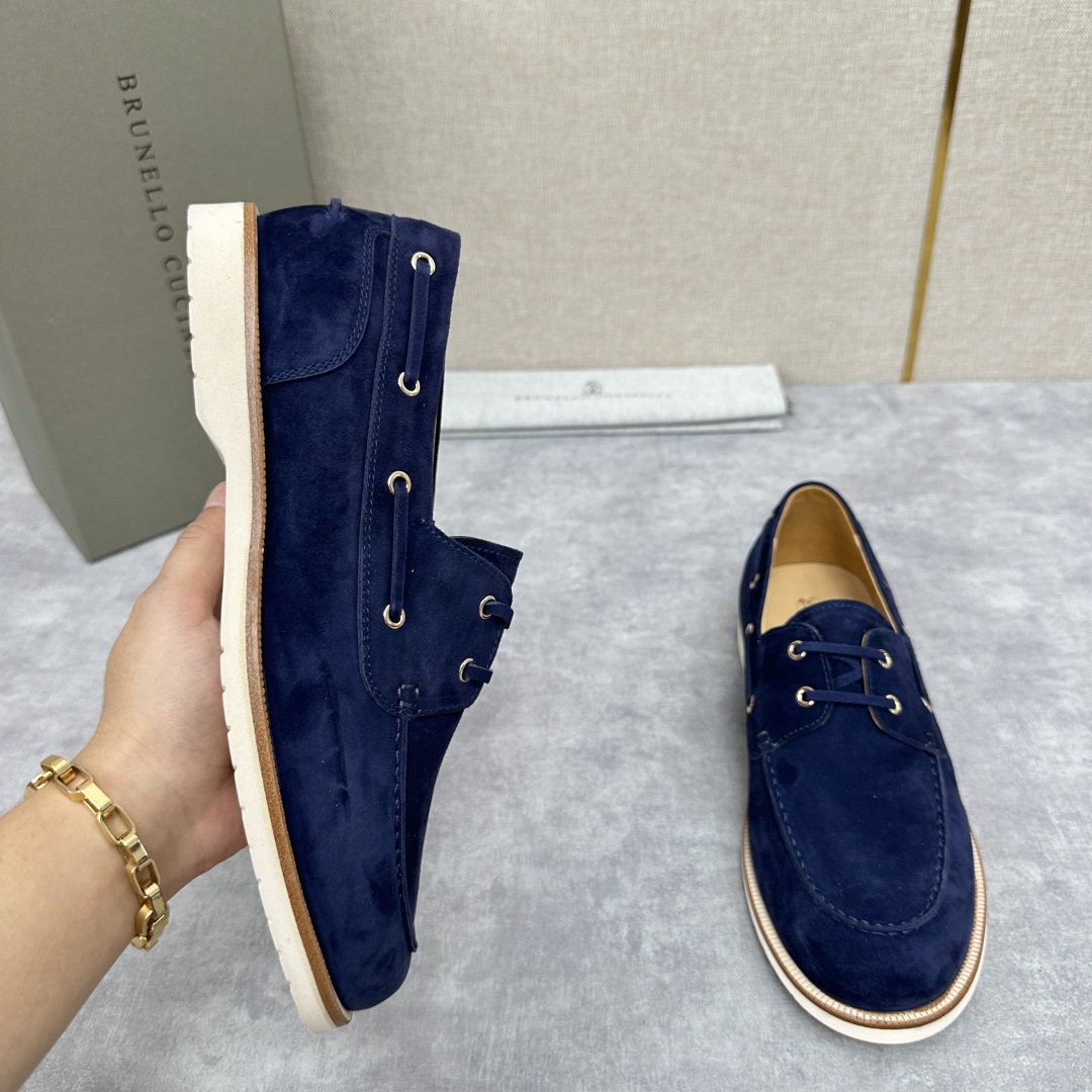💋💍BC家   新品发售🆕Brunel*o Cucinell*  新款麂皮绒双孔船鞋  面料采用进口反绒